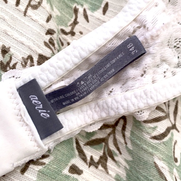 Elegant strapless Aerie Bra 💕 34B - Picture 3 of 3